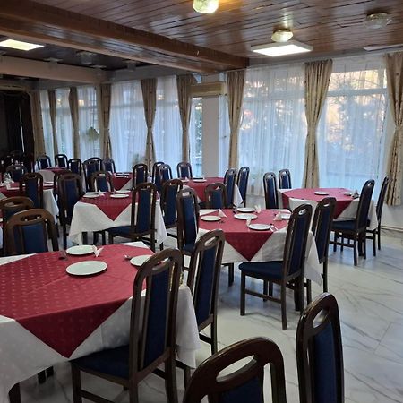 Hotel Traian Caciulata Călimăneşti Exteriér fotografie