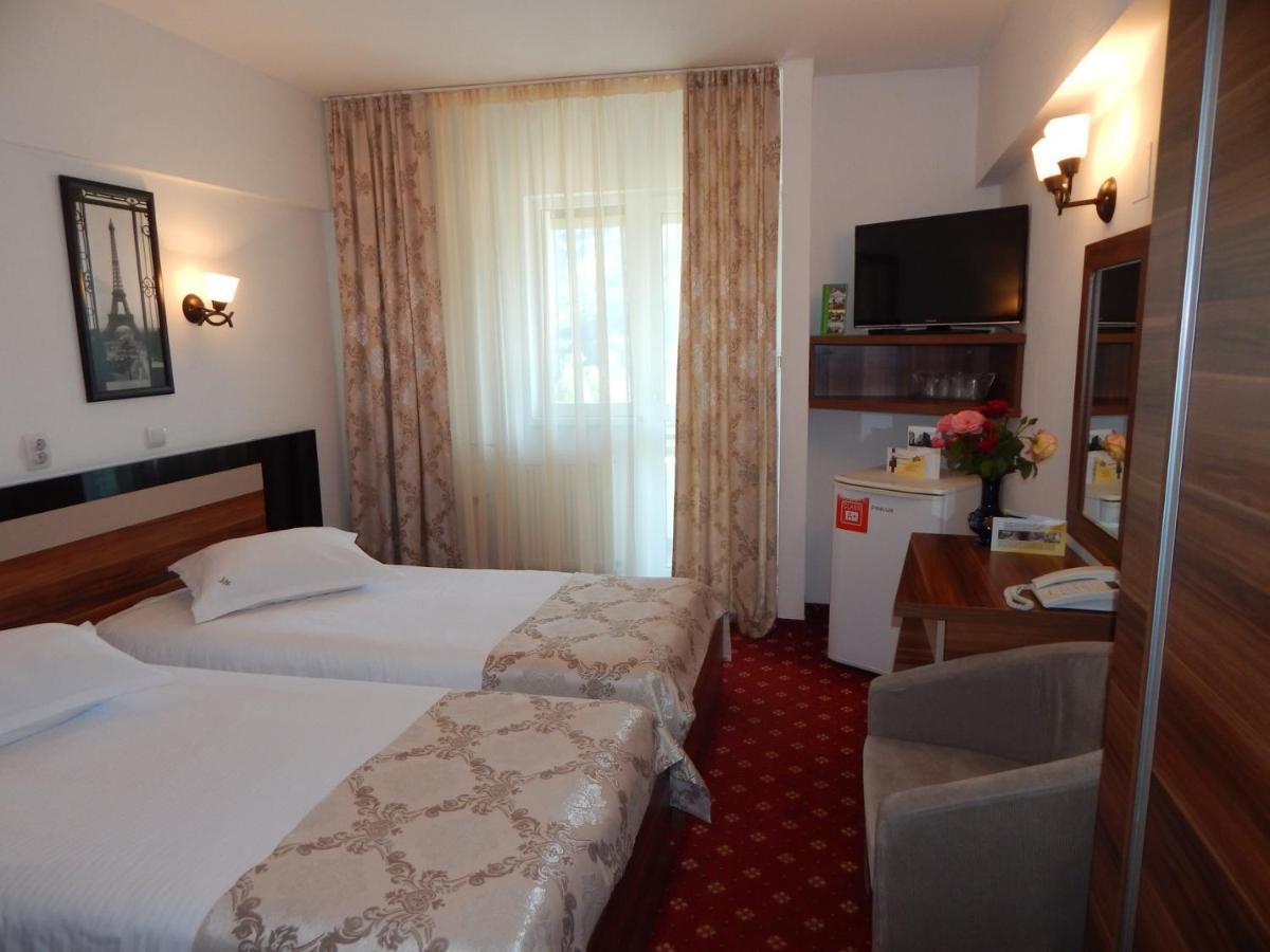 Hotel Traian Caciulata Călimăneşti Exteriér fotografie